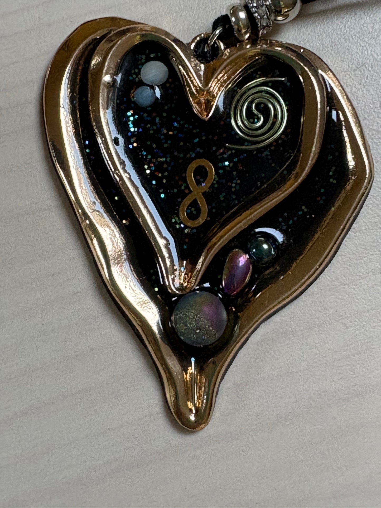 Oneindige harts kracht , goud