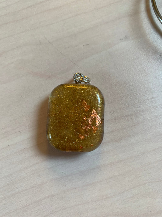 Hanger:' sunshine luxe'