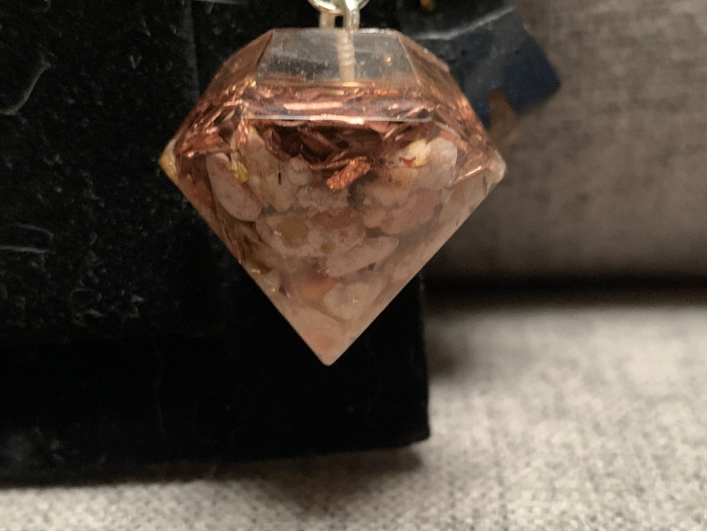 Orgonite pendel:vuuragaat