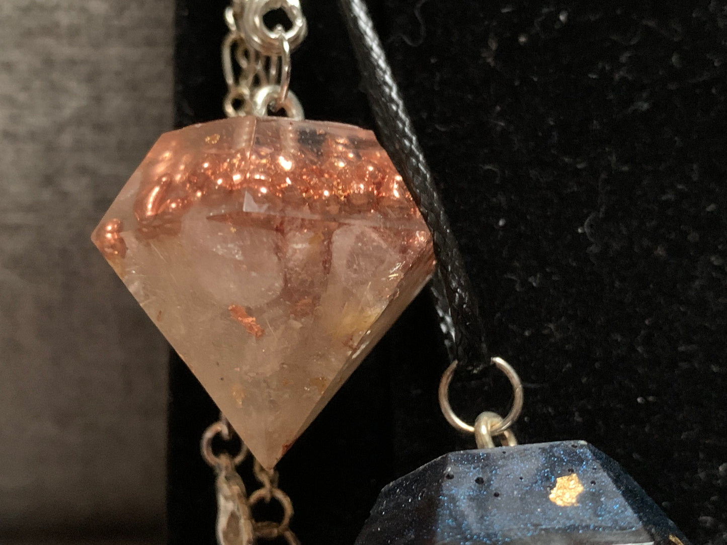 Orgonite pendel:rutielkwarts