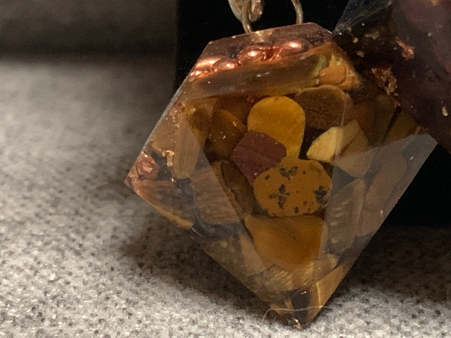 Orgonite pendel:tijgeroog