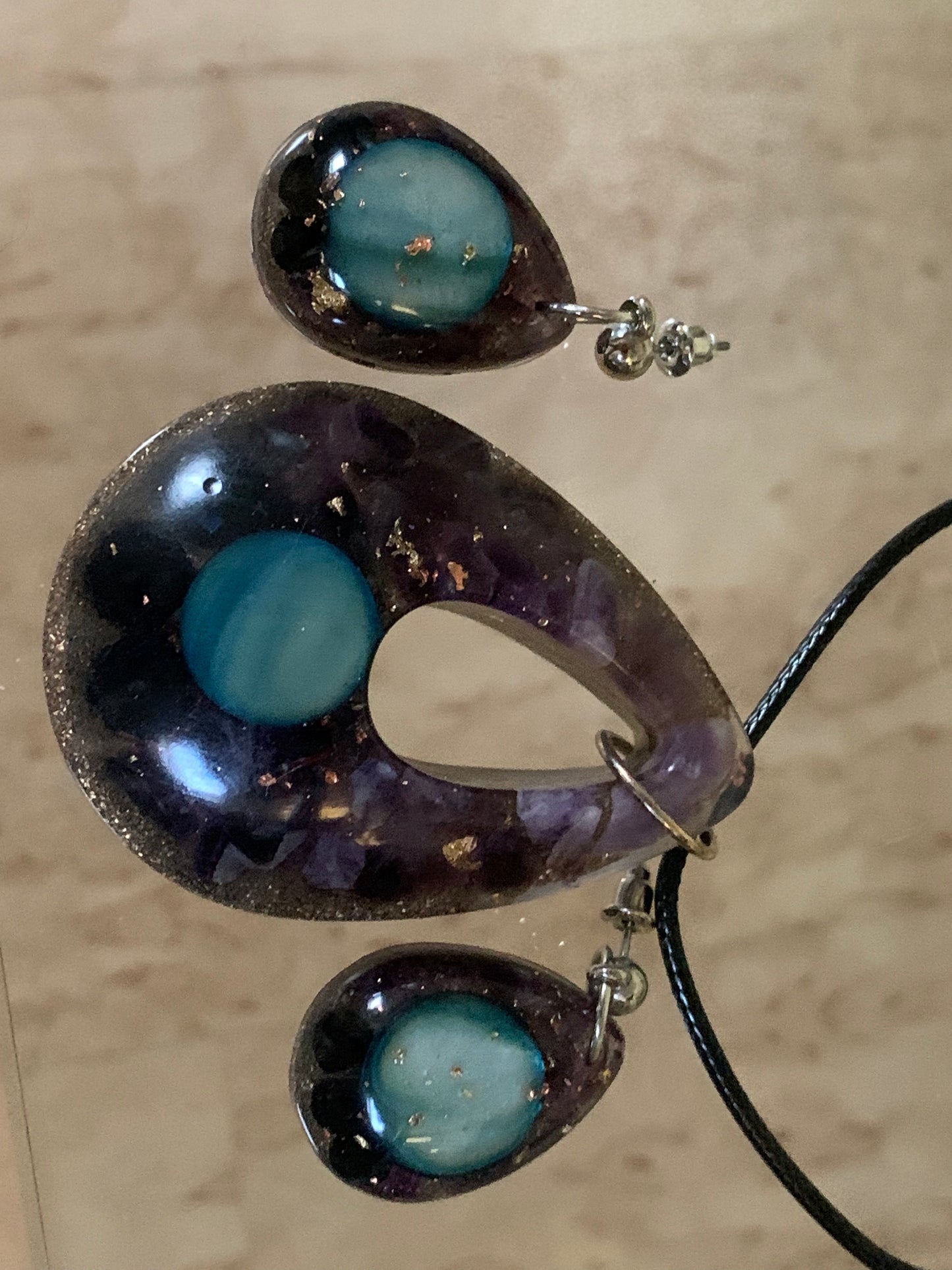 Set: hanger + oorbellen, inspiratie en creativiteit