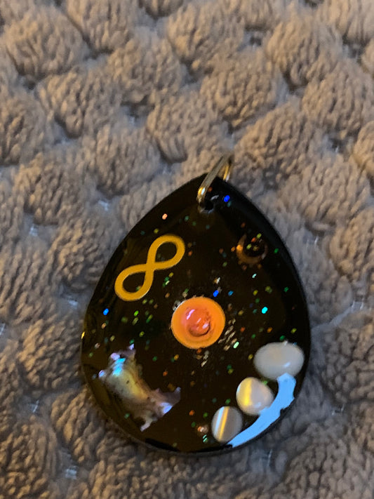 Juweel "Oneindige Elegantie"