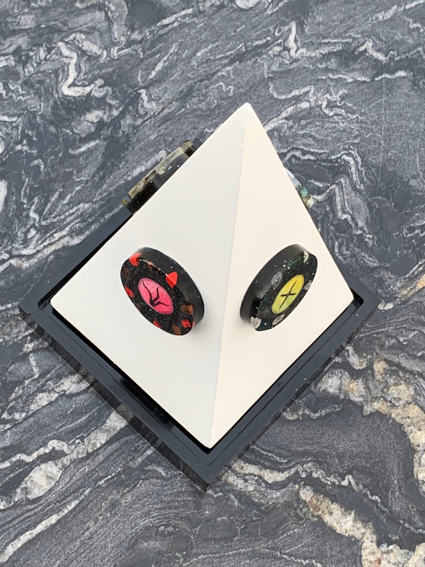 core-piramide, De Harmonizer