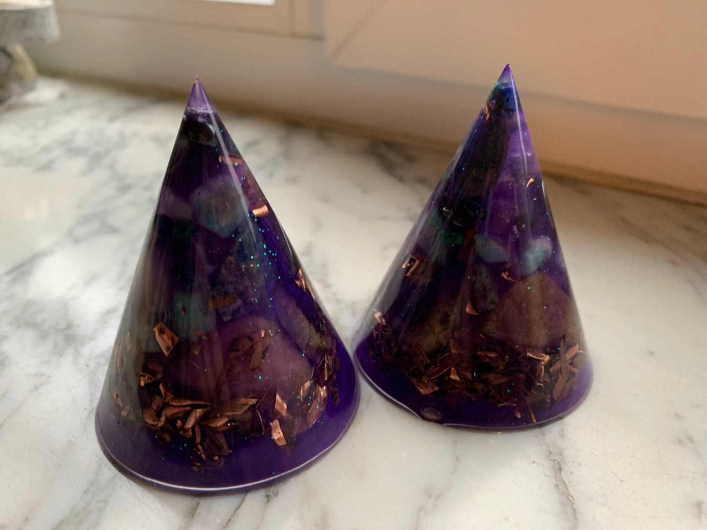 Cosmo Orgonite Kegel – Ontwaak je hogere wijsheid ✨